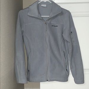 Fleece Columbia Jacket with zipper pockets
